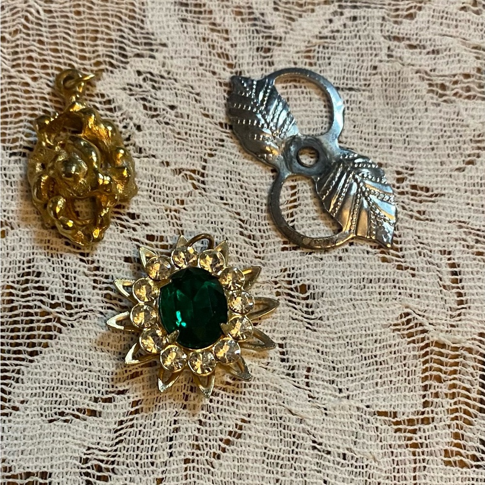 Elegant necklace charm bundle